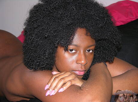 True Amateur Models invite you to explore a xxx photos with Kit K. has a beautiful shape